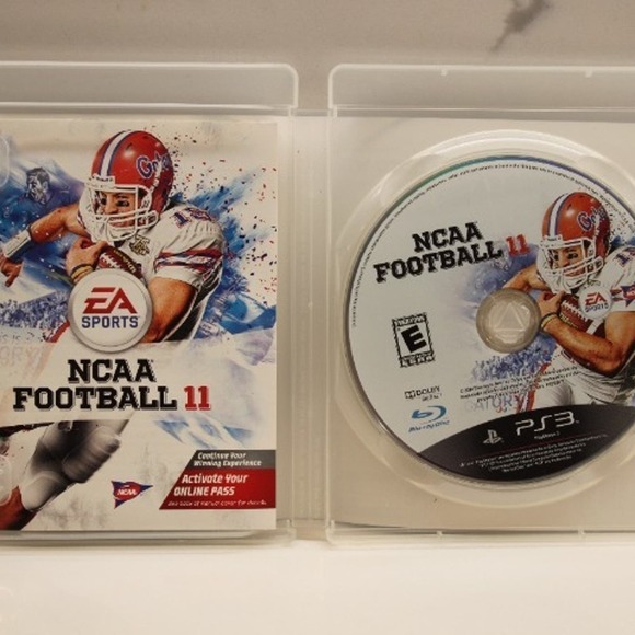 NCAA Football 11 (Sony PlayStation 3, PS3, 2010) Complete In Box CIB w/ Manual - Picture 3 of 3
